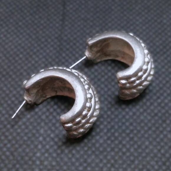 Vintage Sterling Silver Half Hoop Earrings Twisted Rope Heart Crystal Accents - Picture 6 of 15